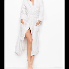 Nwt Victoria Secret Fuzzy, Soft Robe Fuzzy White Robe, Soft Robes, Sleepwear Robe, Victoria Secret, Women's Intimates, Victoria's Secret, Color White, Customer Support, Fast Delivery