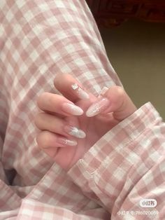 Unique Nail Art, Nice Nails, White Nail, Art Experience, Nails Design, White Nails, Fun Nails, Plein Air