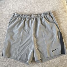 Brand New With Tags Men’s Nike Dri Fit Shorts. Grey And Black. Size Xxl. Guys Shorts, Gym Shorts Men, Black Nike Shorts, Nike Sportswear Mens, Nike Basketball Shorts, Activewear Print, Glute Workout, Nike Athletic Shorts, Sports Aesthetic