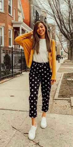 Work Outfits Casual, Outfits Leggings, Super Nana, Outfits Simple, Summer Outfit Ideas, Summer Work