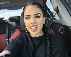 Hairstyles Latina, Baddie Hairstyles Latina, Two Dutch Braids, Mexican Hairstyles, Latina Hair, Latina Makeup, Make Up Inspiration, Cool Braid Hairstyles, Pinterest Hair