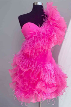 Hot Pink Ruffled Short Homecoming Dress with Feathers Hot Pink Homecoming, Hot Pink Homecoming Dress, Shorts Rosa, Dress With Feathers, Tiered Tulle Skirt, Hot Pink Mini Dress, Sequin Homecoming Dress, Hot Pink Shorts, White Homecoming Dresses