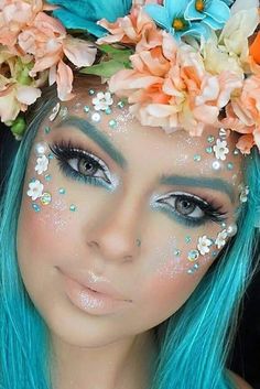 Fairy Fantasy Makeup, Mermaid Face Paint, Fairy Make-up, Fantasy Make-up, Festival Makeup Rave, Halloween Make-up Looks, Make Up Designs, Festival Makeup Glitter, Make Up Foundation