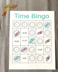 A time game for second grade students. Telling time bingo for elementary school will help students practice reading analog clocks as well as digital clocks. This fun and engaging math game is a great way to reinforce telling time! Grade 2 Time Activities, Telling Time Activities 2nd, Math Games For Elementary Students, Time Telling Activities, Preschool Numeracy, Second Grade Games, Telling Time Games, Teaching Printables, Substitute Teaching