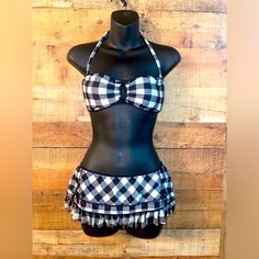 Price Is Firm Gorgeous Plaid Ruffled Skirt Pin Up Style Swimsuit Size Small. Worn Once. Original Betsey Pre-Bankrupcy. High Quality Thick Skirt. Retro Pinup. Rare Find With This Top Playboy, Babydoll, Sexy, Barbie, Retro, Corset, Lingerie Etc Not For Trade Cute Skirt Swimsuit, Fitted Ruffled Halter Neck Swimwear, Cancun Fits, 90s Swimsuit, Outfit Template, Thick Skirt, Y2k Fits, Vintage Bathing Suits, Skirt Swimsuit