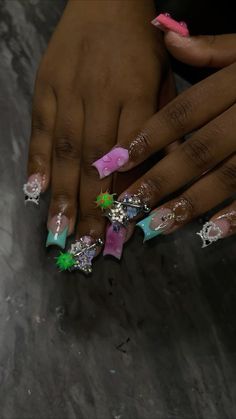 Birthday Nails Gemini, Short Duck Nails Acrylic, Nails Gemini, Short Duck Nails, Duck Nails Acrylic, Teal Acrylic Nails, Retro Nails, Weak Nails