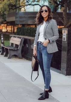 10 looks de otoño súper bonitos que queremos copiar en versión low cost Steampunk Casual, Blazer Outfit, Casual Work Outfit, Outfit Jeans, Plaid Blazer, Blazer Outfits, Work Outfits Women, Blazer Fashion, Work Attire