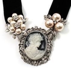 Bracelet Crochet, Black Velvet Choker, Ribbon Necklace, Cameo Jewelry, Pearl And Lace, Cameo Brooch, Victorian Jewelry, Vintage Jewellery, Necklace Silver