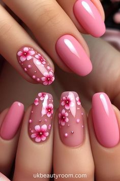 Gorgeous Summer Nails, Floral Tip Nails, Lipsticks Aesthetic, Cute Pink Nail Designs, Nail Art On Natural Nails, Smart Nails, Pink Nail Art Designs, Boutique Nails, Pedicure Ideas