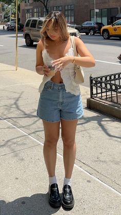 Denim Shorts Outfit, Shein Outfits, Looks Black, Wide Pants, Cute Summer Outfits, Summer Fashion Outfits, Lookbook Outfits, Spring Summer Outfits, Hippie Style