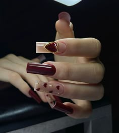 Red Dark Nails Design, Matte Burgundy Nails Coffin, Square Gel X Nails, Burgundy Nails Acrylic, Cat Claw Nails, Funky Fingers, Vday Nails, Uñas Ideas, Maroon Nails