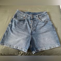 High Waisted Jean Shorts Size 6 New Without Tags. -Only Tried On. Very Flattering! H&m Denim Blue Bottoms With Pockets, H&m High Rise Casual Bottoms, H&m Casual High Rise Bottoms, H&m Medium Wash Bottoms With Pockets, H&m High Waist Bottoms With Built-in Shorts, H&m Bottoms With Built-in Shorts, High Waist Bottoms With Built-in Shorts By H&m, H&m High Waisted Casual Jean Shorts, H&m High Waist Cotton Jean Shorts