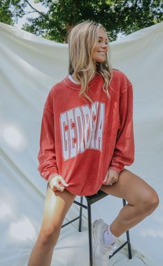 calling all georgia fans! we made a new corded sweatshirt just for you! our bestselling red corded sweatshirt with bold white font will be your new favorite go-to sweatshirt you'll toss on for games, going to class and everything in between! GO BULLDOGS! sizing guide: small: 47" bust and 25" length medium: 50" bust and 25.5" length large: 52" bust and 27" length extra large: 56" bust and 27.5" length 100% cotton WE ONLY OFFER STORE CREDIT FOR RETURNS! Feel free to email us at orders@shopriffraff Southern Georgia, Georgia Shirt, Ga Bulldogs, Gameday Outfit, Georgia Bulldogs, Perfect Shirt, Oklahoma, Cool Shirts, Dress Shop