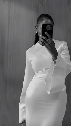 Corporate White Gown, Old Money Luxury Outfit, Black Woman Church Outfit Ideas, White Gown Styles For Church, White Modest Graduation Dress, Lace Elegant Dress Classy, Modest Classy Outfits For Women, Church Dresses For Black Women, Casual Church Outfits For Women