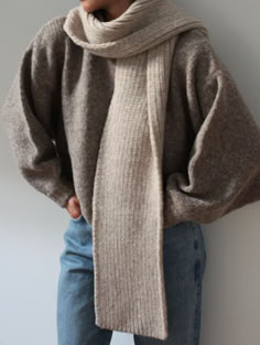 Favorite winter scarf from the Na Nin in-house line. Shop alpaca knits and more at shopnanin.com ❤️ Brown Crochet Scarf, Chunky Knitted Scarf, Thrift Bundle, Scarf Aesthetic, Winter Scarf Fashion, Hand Knitted Scarf, Scarf Autumn, Knitting Scarf, Silk Scarf Style