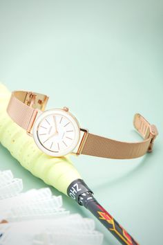 Contemporary design meets classic coloration in this beautiful Swiss made ladies watch. Rose gold and bright white make for a sophisticated combination while minimalist details create a clean look. Luxury Gold Self-winding Watches, Bright White, Gold Watch, Fashion Statement, Womens Watches, Contemporary Design