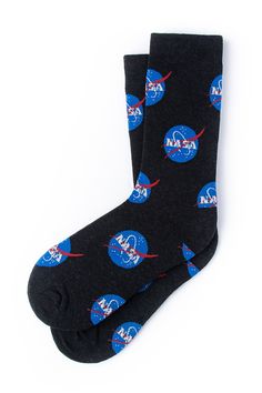 You've just made the best discovery in the galaxy. Blast off into the style solar system with our NASA socks. This space style is made for science enthusiasts, astronauts, and alien-hunters alike. Astronomy Socks, Nasa Fashion, Space Clothes, Science Clothes, Aesthetic University, Space Clothing, Space Socks, Astronaut Suit, Futuristic Space