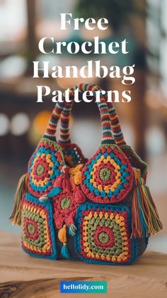 a crocheted handbag with the title free crochet handbag patterns