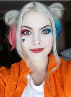 Harvey Queen, Laura Gilbert, Harley Quinn Makeup, Face Painting Easy, Crazy Makeup, Halloween Looks, Makeup Inspo