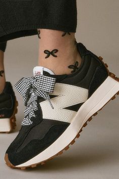 New Balance 327 Sneakers | Anthropologie 327 New Balance, Black Sneakers Women, Leggings Winter, Black Tennis Shoes, Tennis Shoes Outfit, How To Wear Leggings, Winter Outfits For Women, Outfits For Women Over 50, Leggings Outfits