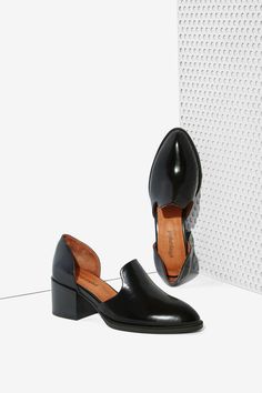 Jeffrey Campbell Appeal Leather Loafer | Shop Shoes at Nasty Gal! Converse 2020, Aesthetic Converse, Loafer Shoes For Men, Shoes Aesthetic, Tennis Shoes Outfit, Leather Loafer Shoes, Ankle Strap Flats, Diy Shoes