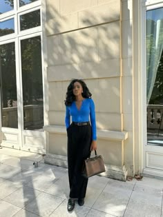 Black Women Business Casual, Coffee In London, Professional Outfits Women, Stylish Work Outfits, Fashion Mistakes