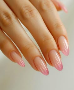 Basic Nails Ideas, Quartz Nails, Gel Toe Nails, Hello Nails, Simple Gel Nails, Basic Nails, Pearl Nails, Almond Acrylic Nails, Soft Nails