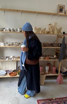 Pottery Outfit Aesthetic, Pottery Outfit, Denim Skirt Winter Outfit, Long Skirt Outfits Winter, Denim Skirt Winter, Skirt Winter Outfit, Denim Skirt Outfit Winter, Rain Outfits, Long Denim Skirt Outfits