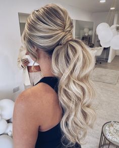 Bridesmaid Ponytail, Prom Ponytail Hairstyles, Wedding Ponytail Hairstyles, Fancy Ponytail, Bridesmaid Hair Inspo, Wedding Ponytail, Bridemaids Hairstyles, Pageant Hair, Formal Hairstyles For Long Hair