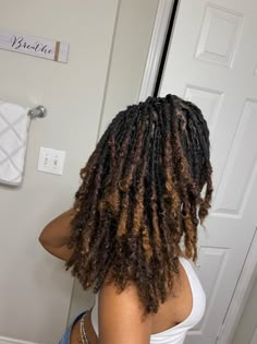 Hickory Locks Hair, Cinnamon Colored Locs, Dyed Locs Highlights, Fluffy Locs Black Women, 3b Locs, Honey Blonde Locs Black Women, 4a Locs, Light Brown Locs