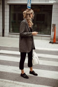 Minimalist Fashion Outfits, Minimalist Moda, Looks Street Style, Minimal Chic, Mode Inspo, Looks Chic