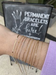 Get a Permanent Bracelet in Oak Park, IL! Right outside of Chicago PLEASE READ the following before booking! Select date and time below! -Please text 708-759-0200 for walk in availability! -Phone numbers are required at check-out to book an appointment. -Appointment slots are 30 mins and can accommodate 1-3 people/bracelets! If you are coming by yourself or with 1-2 other people, you only need to book one appointment! Groups of four or more, please book two appointments back to back. -A $30 deposit will be taken to reserve your appointment spot*. This deposit will be applied toward the cost of your bracelet. -Our 14k Gold options start at $140 and range based on chain style and weight -Chain options are subject to availability, if you have a special request for chain please let us know in Permanent Bracelet, Bond Bracelet, Date And Time, Oak Park, 3 People, Gems Jewelry, Single Earring, Bracelet Gift, Chain Styles