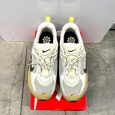 Nike Air Max Bliss, Light Bone/Phantom/ Limestone/Dark Smoke Grey Size 10 Women's Shoes Style Dh5128-002 Nike Air Max Bliss, Retro Sneakers Women, Nike Zoom 2k, Black Sneakers Women, Nike 270, Nike Blazers Mid, Size 10 Women, Womens Tennis Shoes, Womens Air Jordans