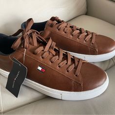 New With Tag Tommy Hilfiger For Men Size 9.5 Preppy Man, Canvas Boat Shoes, Tommy Hilfiger Sneakers, Tommy Hilfiger Vintage, Brown Leather Shoes, Hilfiger Shoes, Tommy Hilfiger Shoes, Men Sneakers, Shoes Collection