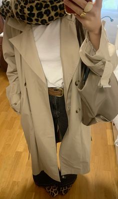 Tokyo Outfits, Dinner Friends, Aesthetic Nyc, Trending Hair, Outfits Con Jeans, Friends Style, Shoes Aesthetic, Boots Jeans, Girl Fashion Style