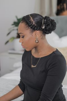 10 Easy Flat Twist Styles For Natural Hair Flat Twist Buns For Black Hair, Flat Twist Low Bun, Flat Twist Updo Natural Hair, Afro Hair Twists, Hair Bun Design, Afro Hair Bun, Free Hairstyles