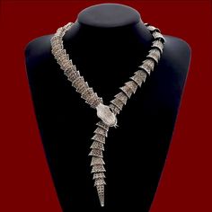 Main Material: Zinc Alloy Statement Style Brand New Dimensions: L - 24.8 In // W - 0.74 Snake Chain Metal Jewelry For Parties, Metal Snake-shaped Clavicle Chain Jewelry, Elegant Snake-shaped Metal Jewelry, Elegant Snake Shaped Metal Jewelry, Silver Snake Necklace For Party, Elegant Snake Shape Necklace For Party, Medieval Style, Snake Necklace, Anthropologie Jewelry