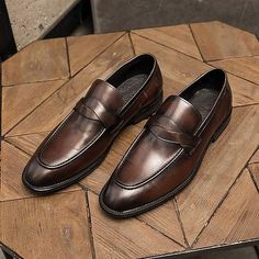 Category:Loafers  Slip-Ons; Upper Materials:Faux Leather; Season:Spring,Fall; Gender:Men's; Toe Shape:Square Toe; Style:Casual,Business,British; Outsole Materials:Rubber; Occasion:Outdoor,Daily; Closure Type:Loafer; Function:Breathable; Pattern:Solid Colored; Listing Date:04/10/2023; 2024 Trends:Leather Loafers; Foot Length:; SizeChart1_ID:2:175103; Size chart date source:Provided by Supplier.; US Size:; UK Size:14.5; EU Size:50 Office Shoes Men, Comfortable Leather Shoes, Mens Dress Loafers, Oxford Shoes Style, Office Shoes, Brogue Shoes, Leather Dress Shoes, Elegant Shoes, Formal Shoes For Men