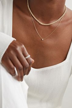 Gold Gold diamond necklace | STONE AND STRAND | NET-A-PORTER Cool Toned Jewelry, Gold Dimond Necklace, Gold Jewelry Diamond, Gold Necklace Inspiration, Fine Jewelry Necklaces, Women’s Gold Necklace, Layered Necklaces Diamond, Gold Necklace For Prom, Diamond And Gold Necklace