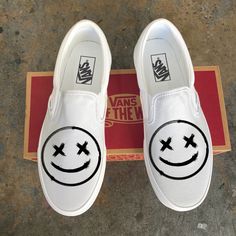 Smiley faces don't have to be boring! Check out this rock and roll style graffiti inspired smiley face on vans. We buy each pair of shoes BRAND NEW. Each pair is made to order, please make sure you put in the correct shoe size before you check out. The ink is permanent and will never come off, fade away, or peel off. Made in the USA. This price includes everything: shoes and artwork. Each pair of shoes is made-to-order and takes 2-3 weeks to ship usually. Because the artwork is custom-made for y Custom Slip On Vans, Rock And Roll Style, Graffiti Spray Paint, Custom Vans Shoes, Natural Hair Removal, Rock N Roll Style, Smiley Faces, Custom Vans, Shoes Brand