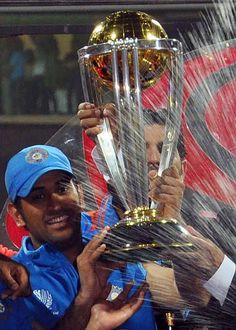 #msdhoni#msd#csk#captaincool#sanjana_r07 2011 Cricket World Cup, 2011 World Cup, Betting App, Childhood Images, Indian Cricket Team, World Cup Trophy, Cricket In India