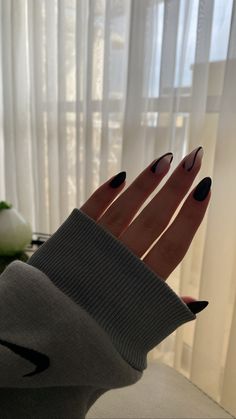 Nails Astethic, Summery Nails, Nail Idea, Black Nail, Birthday Nails, Girls Life, Fall Fashion Outfits, Birthday Fun, Black Nails