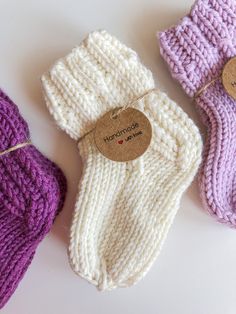 Handmade 100% Merino Wool Baby Socks. 0-12 months old.  Super soft, non itchy. Made in UK. Free shipping in UK. Can post worldwide.  Available colours: OFF WHITE, BEIGE, JEANS BLUE, BROWN, LIGHT PINK, GREY, FOREST GREEN.  Merino Wool: 1. Comes from Merino Sheep 2. Ultra soft 3. Breathable  4. No itching or skin irritation 5. Suitable for those that would normally suffer allergic reactions 6. Durable 7. Natural elasticity  8. Ideal for children  9. Water resistant  10. Luxurious feel  PLEASE FOLLOW MY INSTAGRAM PAGE FOR MORE INFO AND TIPS HOW TO LOOK AFTER YOUR NEW WOOL SOCKS @merinosocks Dispatched with Royal Mail. Same day dispatch if you order before 2pm.  Please contact me if you require items in bulk. Baby Socks Design, Grey Forest, Baby Socks Knit, Baby Pacifier Clip, Beige Jeans, Merino Sheep, 6 Month Old Baby, Skin Irritation, Gifts For New Parents