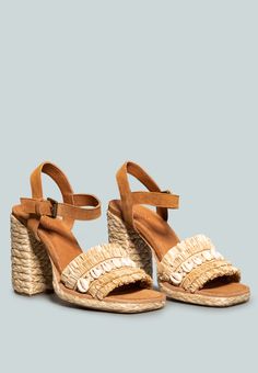 WILLIS Tan Cowrie Raffia Handmade Block Sandal Ss23 Shoes, 2022 Shoes, Styling Essentials, Shoe Goals, Block Sandals, Estilo Boho Chic, Boho Chic Style, Stylish Sandals, Shoe Inspiration