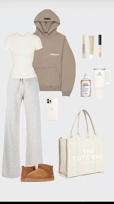 Light Oatmeal Essentials Hoodie Outfit, Bus Outfit, Coquette Winter Essentials, Airport Outfit Shuffles, Ugg Fits, Airport Outfit Winter, Everyday Outfits Fall, Clothes To Buy, Navy Girl