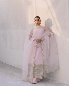 Crop Top Outfits Indian, After Wedding Outfit, Diwali Outfits, Wedding Party Outfits