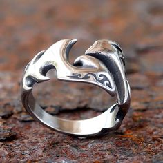 Stainless Steel Punk Flame Fire Band Ring Silver Dragon Knot Signet Boys Rings Boy Rings, Boys Rings, Emo Rings, Flame Ring, Jewelry Rings Unique, Gifts For Guys, Hand Rings, Shield Ring, Punk Hair