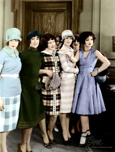 1920s Housewife Fashion, Casual 1920s Outfits For Women, 1920s Everyday Fashion, 1920s Day Wear, 1926 Fashion Women, 1920s Female Fashion, 1920s Women Fashion, 1928 Fashion Women, Doris Hill