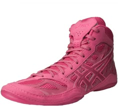 The hottest shoe of the 2012-13 season. SS9 Limited Edition wrestling shoes will make you stand out above everybody else. In stock   $84.98  http://www.wrestlinggear.com/wrestling-shoes/asics/1733-split-second-9-limited-edition-tigershock-wrestling-shoes/ Wrestling Aesthetic, Asics Wrestling Shoes, Wrestling Boots, Mma Gear, Boxing Boots, Boxing Shoes, Wrestling Gear, Shoes Asics, Bday Wishlist