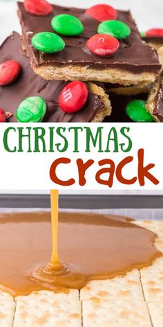 how to make Christmas crack. This is a must have holiday dessert! Sofa Cracker Bark, Unusual Cookies, Christmas Crackle, Fantastic Fudge, Salty Sweet Desserts, Classic Holiday Desserts, Christmas Bark Recipes, Saltine Cracker Toffee, Saltine Cracker